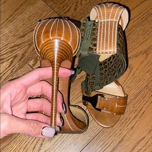 Military green and brown Sandals
